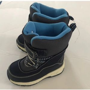 CARTERS UNISEX UPHILL Size 6 BABY TODDLER COLD WEATHER WINTER & SNOW BOOTS